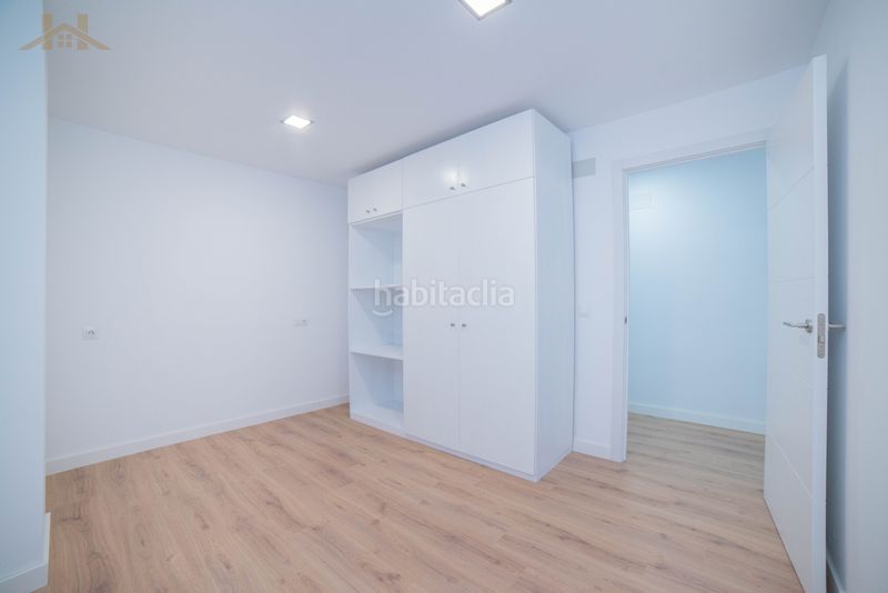 Foto 4abced5c-e94e-4b0c-a462-f7d87e6d7384. Casa adosada en Calle Pinto-San Roque Parla