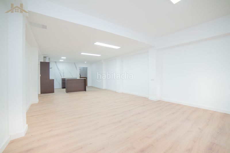 Foto d9517f6b-ec5d-4faf-9474-4125bd65f632. Reihenhaus in Calle Pinto-San Roque Parla