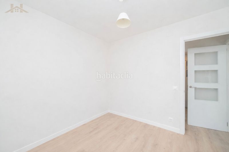 Foto 52b72093-4aec-4c3d-99b4-2dd44c5f3ebd. Pis amb xemeneia calefacció piscina a Los Valles Collado Villalba