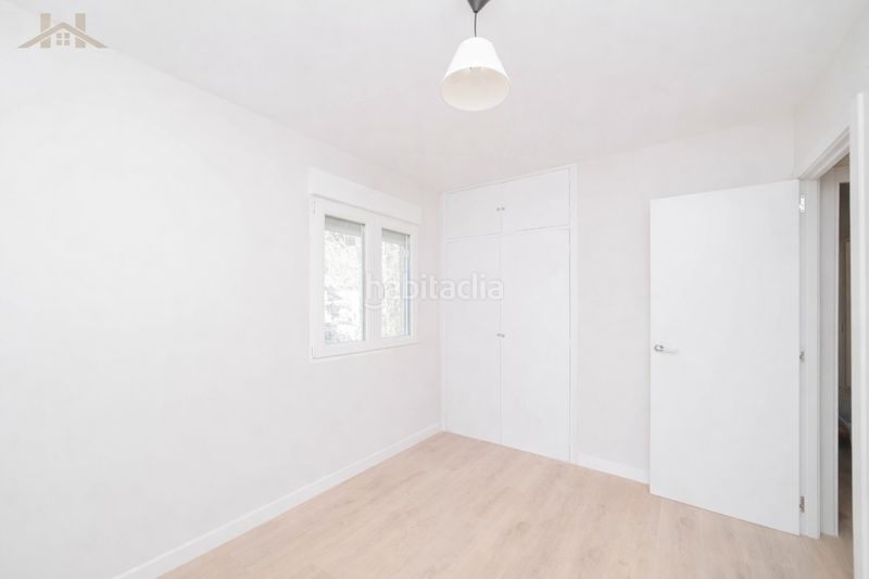 Foto 80aac8f5-5926-46c1-b544-1128eb53b5d7. Pis amb xemeneia calefacció piscina a Los Valles Collado Villalba