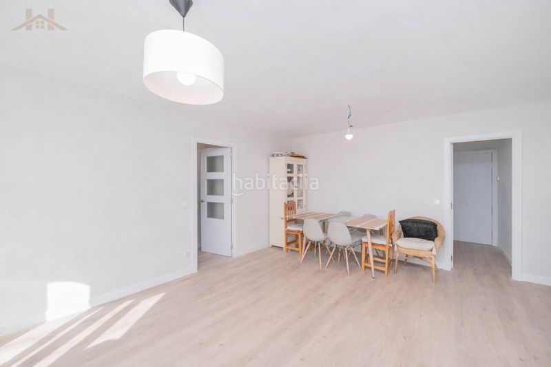 Foto c293c61a-ca89-45e1-9713-413db60b2795. Pis amb xemeneia calefacció piscina a Los Valles Collado Villalba