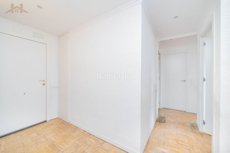 Foto 7adf5a2c-2fc1-4dca-ad78-fdfb426d0768. Pis amb calefacció aparcament piscina a Villalba Estación Collado Villalba