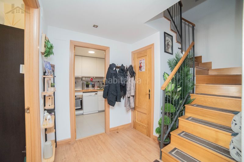 Foto 3659a718-4020-467a-896e-eab1881c8b42. Dúplex amb calefacció aparcament piscina a Villalba Pueblo Collado Villalba