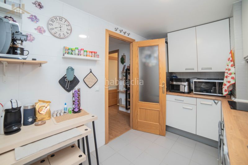 Foto 39b19bf6-0c57-4858-8880-7a64a5245184. Dúplex amb calefacció aparcament piscina a Villalba Pueblo Collado Villalba