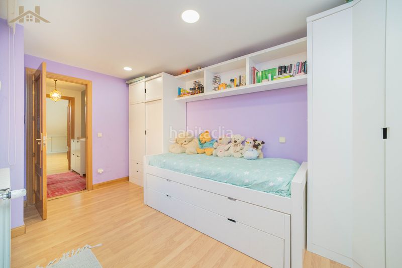 Foto 60a1d569-6009-4eab-a65d-f169a08b388f. Dúplex amb calefacció aparcament piscina a Villalba Pueblo Collado Villalba