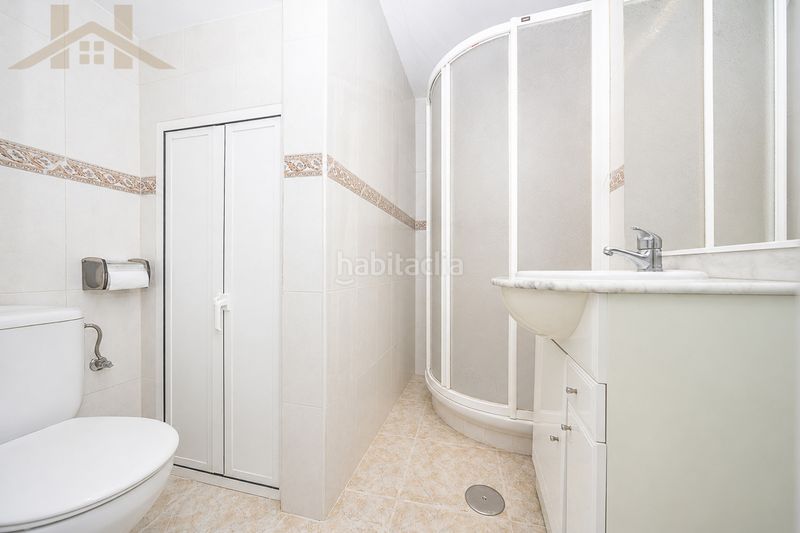 Foto a0551fdb-4b46-4063-a82d-9cd6aa3fd49f. Casa adossada amb calefacció a Villalba Estación Collado Villalba