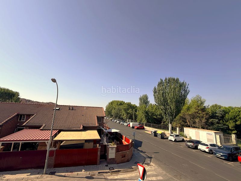 Foto 5c480e35-40cd-4ac1-b106-32ae21e3e087. Casa aparellada amb calefacció piscina a Parque de la Coruña-Las Suertes Collado Villalba