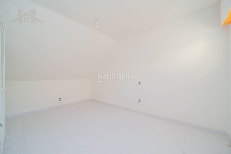 Foto 8e29581a-7f71-4be6-a62e-ff9a5d492492. Casa aparellada amb calefacció piscina a Parque de la Coruña-Las Suertes Collado Villalba