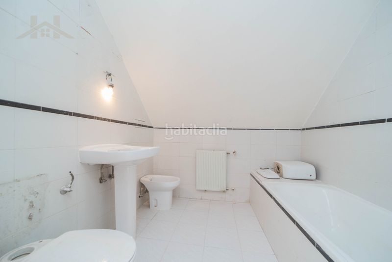 Foto ccfa1764-0bad-472e-a048-efc9c7265bc0. Casa aparellada amb calefacció piscina a Parque de la Coruña-Las Suertes Collado Villalba