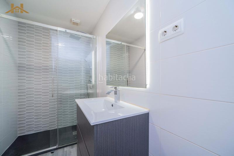 Foto 72826eb1-d88a-4256-b33d-cbd752c80ba2. Chalet in calle de salvador gramaje 84 in El Pijorro Navalcarnero