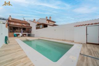 Chalet in Calle de salvador gramaje 84