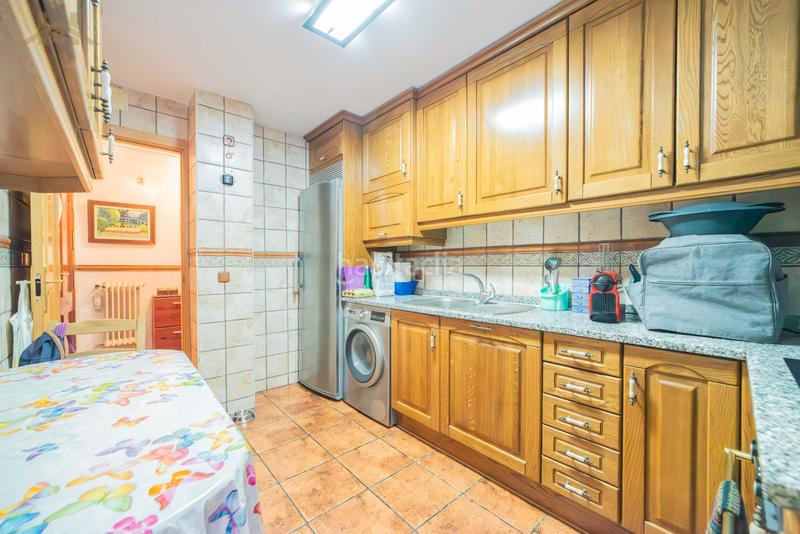 Foto 8fc05f2b-7f3d-4304-b9cf-c3e1a7b0bbde. Flat in glorieta de la estación 4a in Centro Navalcarnero