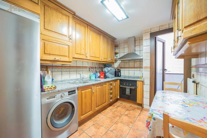 Foto e2dad4d9-1c39-4816-bae3-77ac85defe60. Pis a glorieta de la estación 4a a Centro Navalcarnero