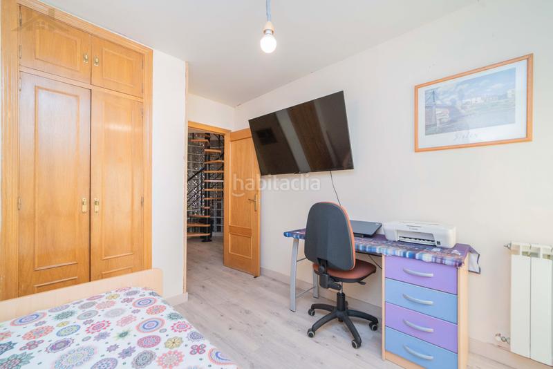 Foto feab4d18-cc16-4885-baf5-238525cc60b7. Pis a paseo de la estación 3 a Centro Navalcarnero