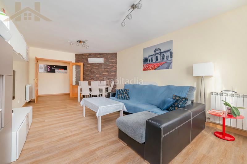 Foto 2219fd56-bf1d-4d3d-9d36-3752fdc62de2. Appartement dans calle rio jordan 1 dans La Dehesa - El Pinar Navalcarnero