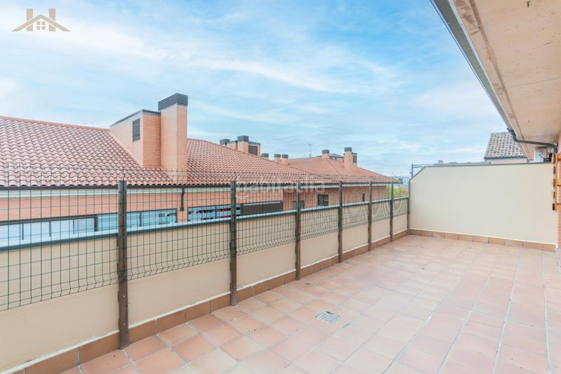 Foto 11ff15db-11d3-40de-afac-8481ffd51397. Appartement dans calle del labrador 10 dans La Dehesa - El Pinar Navalcarnero