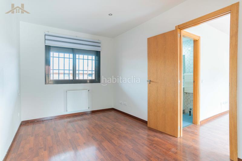 Foto 4935e7e8-f733-4a32-b939-55967d23aa3a. Appartement dans calle del labrador 10 dans La Dehesa - El Pinar Navalcarnero