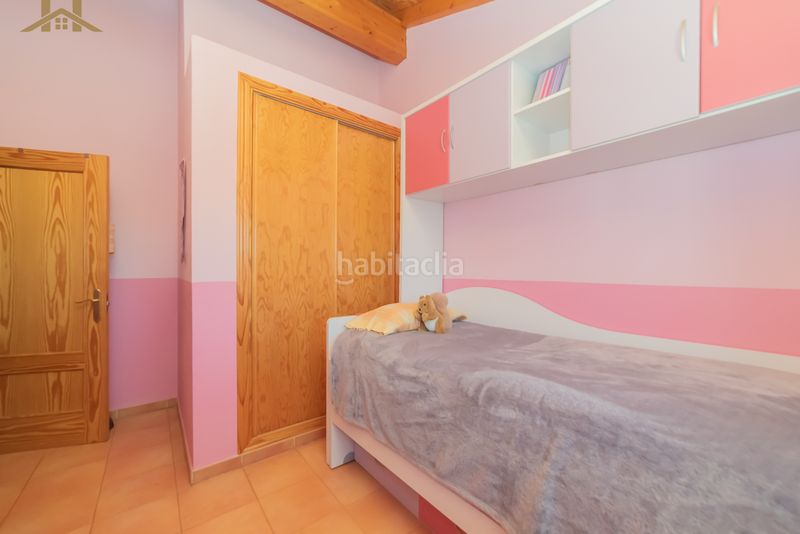 Foto 37a109c1-6024-40f8-bff7-d127e32b9ebe. Casa aparellada amb calefacció aparcament a Covadonga - Los Manzanos Navalcarnero