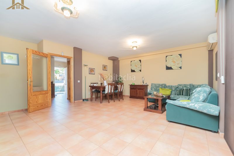 Foto 657439c8-46ee-450c-9d95-46b4d5d7261d. Casa aparellada amb calefacció aparcament a Covadonga - Los Manzanos Navalcarnero
