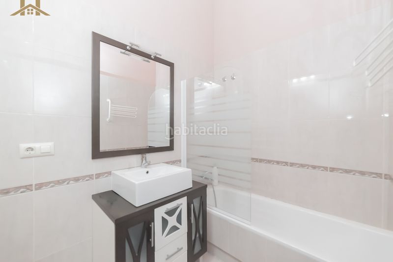 Foto 85d2d19d-2869-4e28-b54d-26e76db9f898. Casa aparellada amb calefacció aparcament a Covadonga - Los Manzanos Navalcarnero
