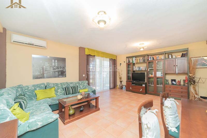 Foto 9030aabe-6811-4ea5-800a-5132a7b277c1. Casa aparellada amb calefacció aparcament a Covadonga - Los Manzanos Navalcarnero