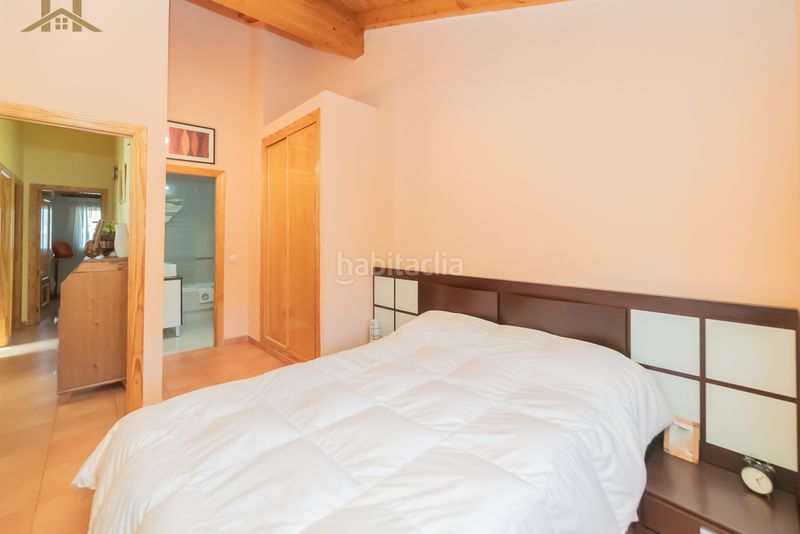 Foto dce0a27a-3ece-481b-ab1e-c9f4d19e4e2d. Casa aparellada amb calefacció aparcament a Covadonga - Los Manzanos Navalcarnero