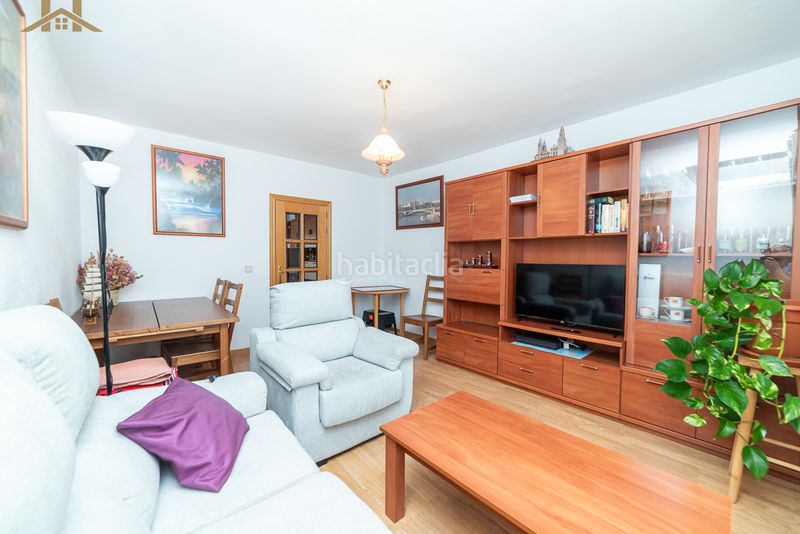 Foto a39511a8-92e3-4856-9d0e-17b3a3bddd2f. Piso en Centro Navalcarnero