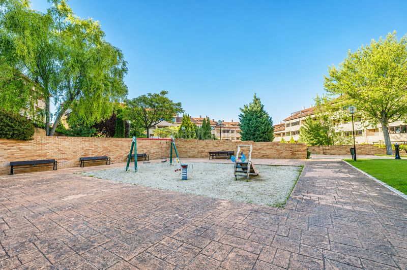 Foto eb38c109-ef1d-4bdd-8f81-0837c4a4a7d5. Appartamento in avenida mari-martín 1 in La Dehesa - El Pinar Navalcarnero