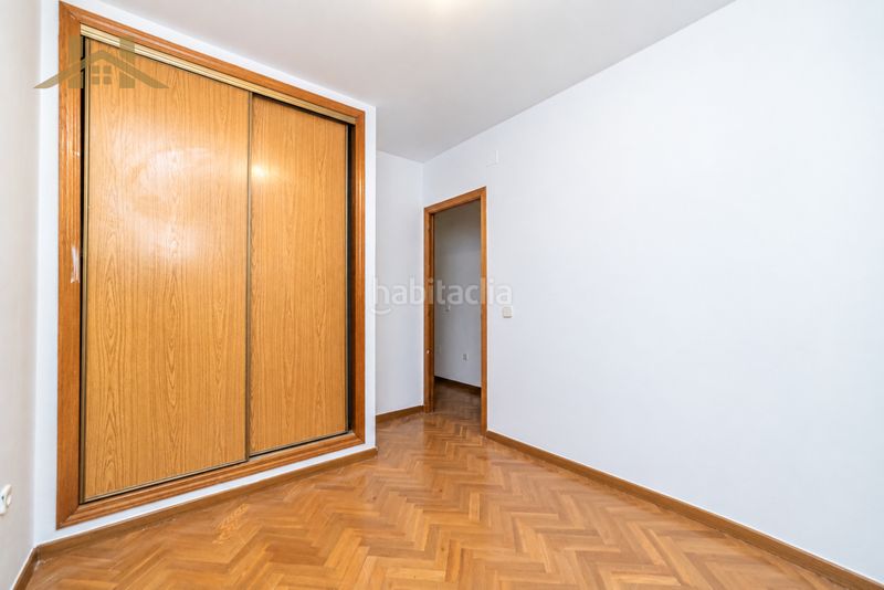 Foto 4baddd2e-061d-4da5-9628-0581e15b4d3a. Casa a schiera in calle de miguel hernández 26 in Navalcarnero