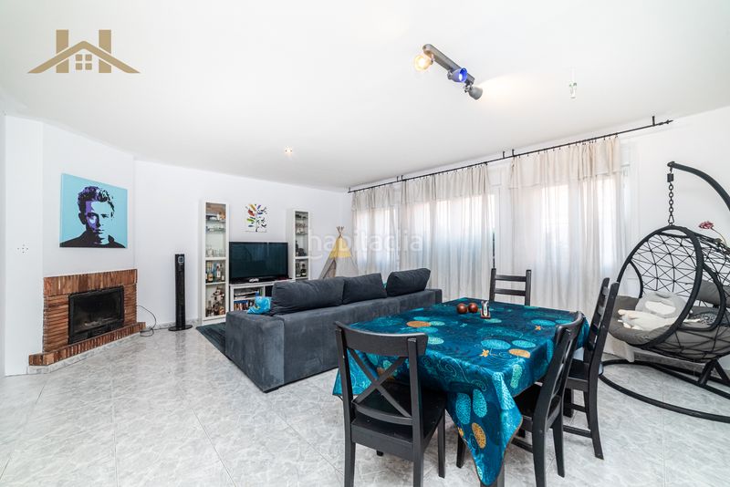 Foto b9866038-ffef-4627-b376-9045107e66da. Casa a schiera in calle de miguel hernández 26 in Navalcarnero