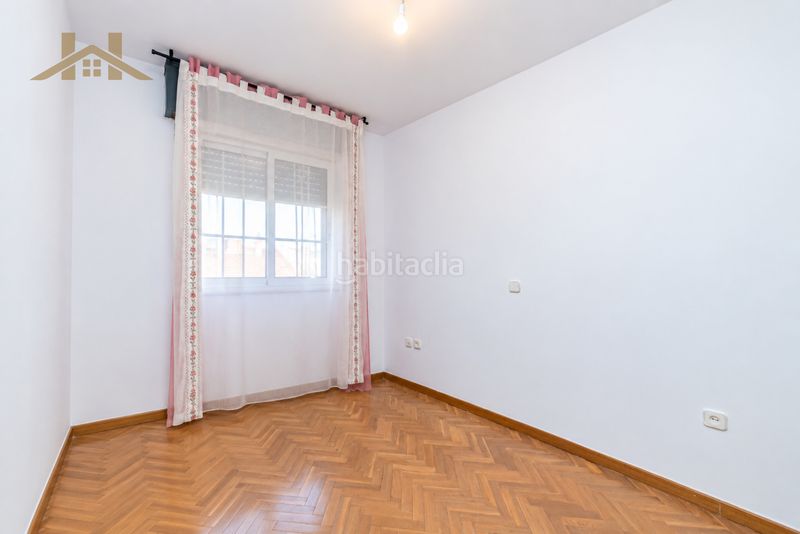 Foto fe2b9570-f164-43cd-8674-c3be0b7902fd. Casa a schiera in calle de miguel hernández 26 in Navalcarnero