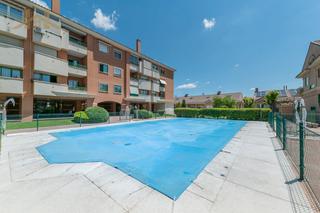 Pis  Calle azorín. Magnifico piso de 3 dormitorios con terraza abierta en sector b