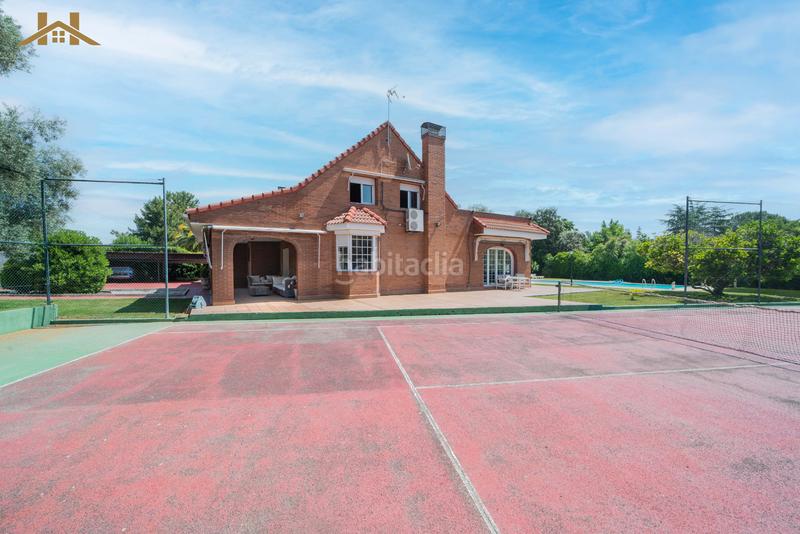 Foto 9dac73a8-40e9-482b-8a59-b9b7fadcde0a. Chalet casa o chalet independiente en venta en calle playa del saler en Boadilla del Monte