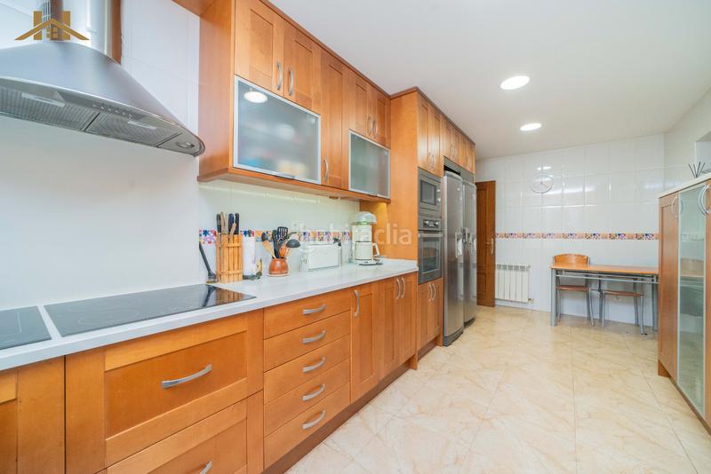 Foto a3fd6d68-585c-4e7e-bb5b-e2f3edfcd03b. Chalet casa o chalet independiente en venta en calle playa del saler en Boadilla del Monte