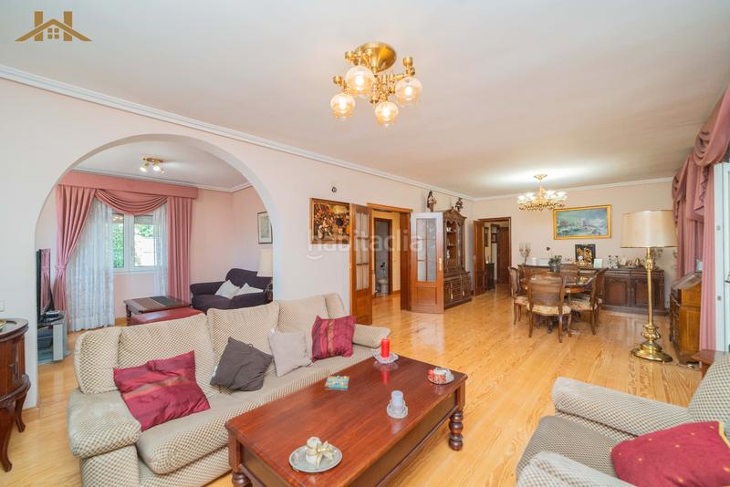 Foto f5733648-5414-4c50-8733-269109f7b6b9. Chalet casa o chalet independiente en venta en calle playa del saler en Boadilla del Monte