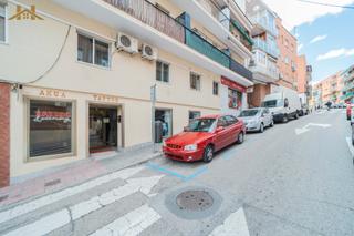 Business premise in Calle juan carlos i 31. Local en venta opción compra en casco antiguo