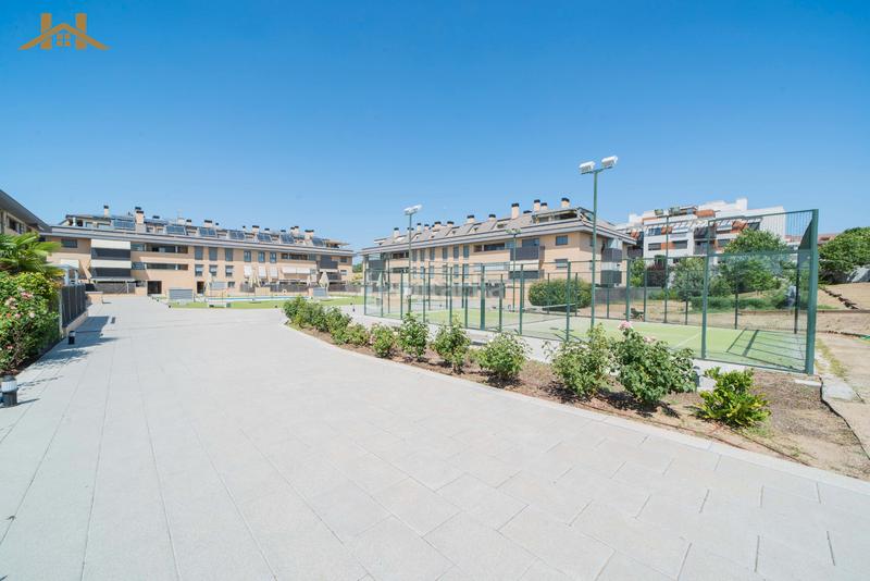 Foto 7ab88c9f-5d01-47fc-b117-0860cc745836. Appartamento con riscaldamento parcheggio piscina in Boadilla del Monte