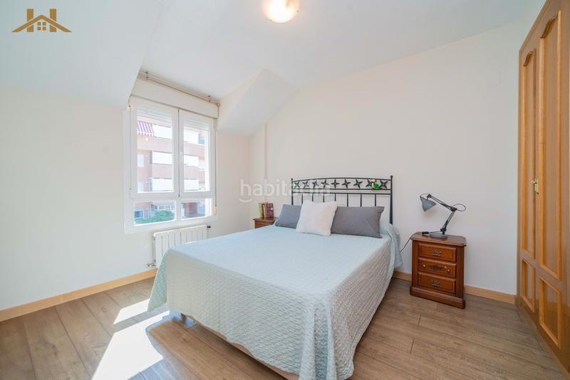 Foto 9ef8a69f-fd8d-4a95-8604-5b8a0347ca3b. Chalet mit heizung in Sector S Boadilla del Monte