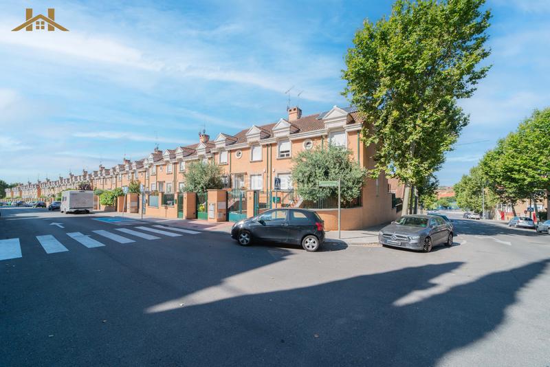 Foto d1a97882-f680-4c04-beee-f4670ca5cc21. Chalet mit heizung in Sector S Boadilla del Monte