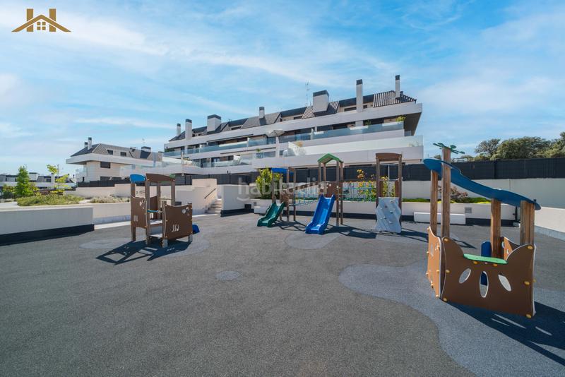 Foto b27d8816-4041-498f-b4e5-7551058f7ca7. Attico con parcheggio piscina in Valenoso Boadilla del Monte