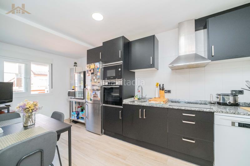 Foto e3a4e65d-1d6d-454b-a09a-3d7095944fc5. Casa adossada a calle isla cristina 3 a Valdepastores-Las Encinas Boadilla del Monte