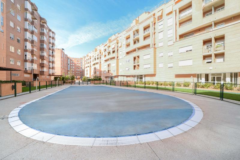 Foto 40d44c2c-8f8d-4b16-bcc3-9468baa2da54. Pis amb piscina a Bellavistas-Hipercor Alcorcón