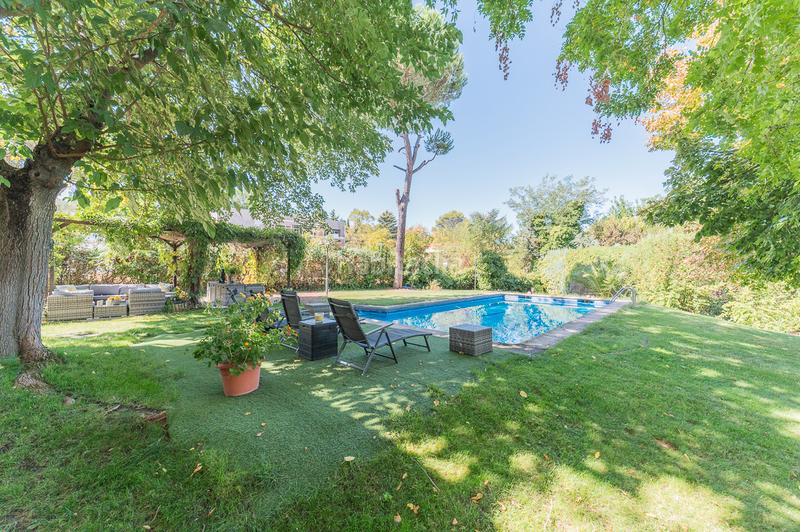 Foto 2bcacc6a-78cb-4e8b-bac1-3bd850724166. Chalet en calle valle de aspe 13 chalet independienteb en Las Lomas en Boadilla del Monte