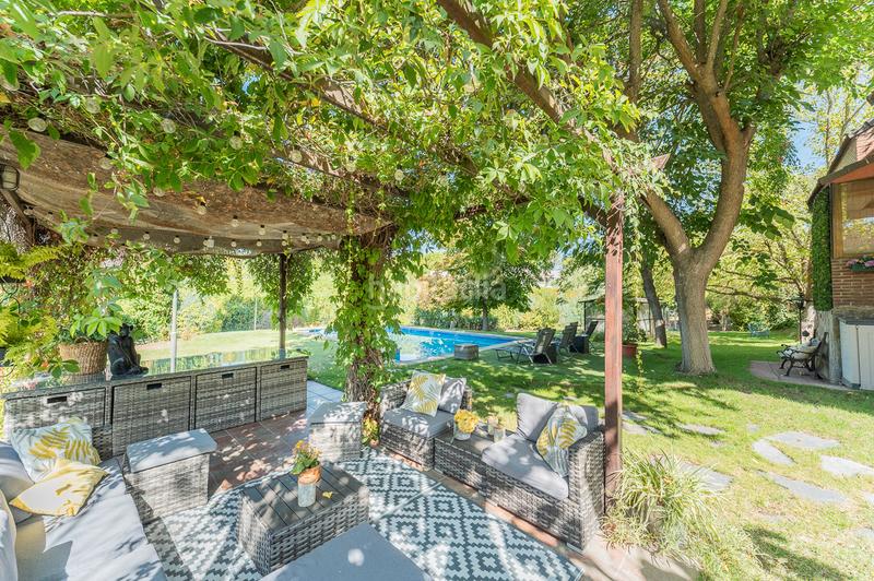 Foto 76ed2eff-763d-403d-a67f-fbfa0a8bf9a1. Chalet en calle valle de aspe 13 chalet independienteb en Las Lomas en Boadilla del Monte