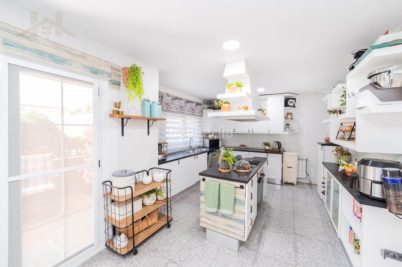 Foto dec4a080-6a4b-4125-b0c2-33afdb9a2f65. Chalet en calle valle de aspe 13 chalet independienteb en Las Lomas en Boadilla del Monte