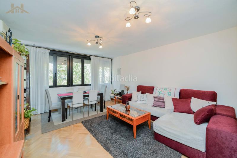 Foto 3b798b94-9a06-435a-9135-ac022d4775ac. Appartamento in calle las camelias 5 in Valderas-Los Castillos Alcorcón