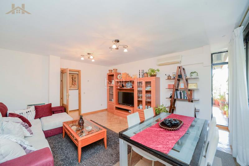 Foto 4a71b675-b627-49f3-81c8-07f0c31ea1f1. Appartamento in calle las camelias 5 in Valderas-Los Castillos Alcorcón