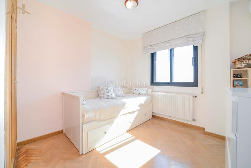 Foto 5864a4e5-834e-4ab7-8df8-bb1b59c3c2e2. Appartamento in calle las camelias 5 in Valderas-Los Castillos Alcorcón