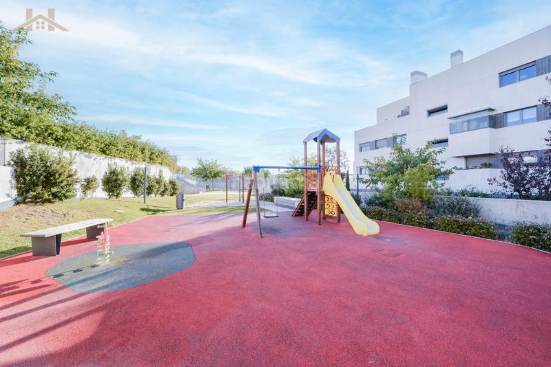 Foto af5e8154-e2c0-4567-9f41-be33b0b8848d. Appartement avec chauffage parking piscine dans Valenoso Boadilla del Monte