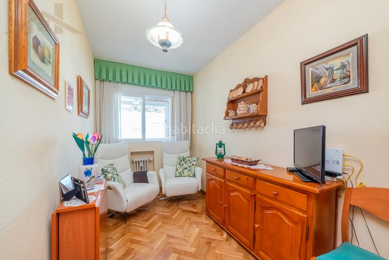 Foto 55cf55b7-8a17-4427-a7cb-825eddb562e4. Flat in calle venus 5 in Valderas-Los Castillos Alcorcón